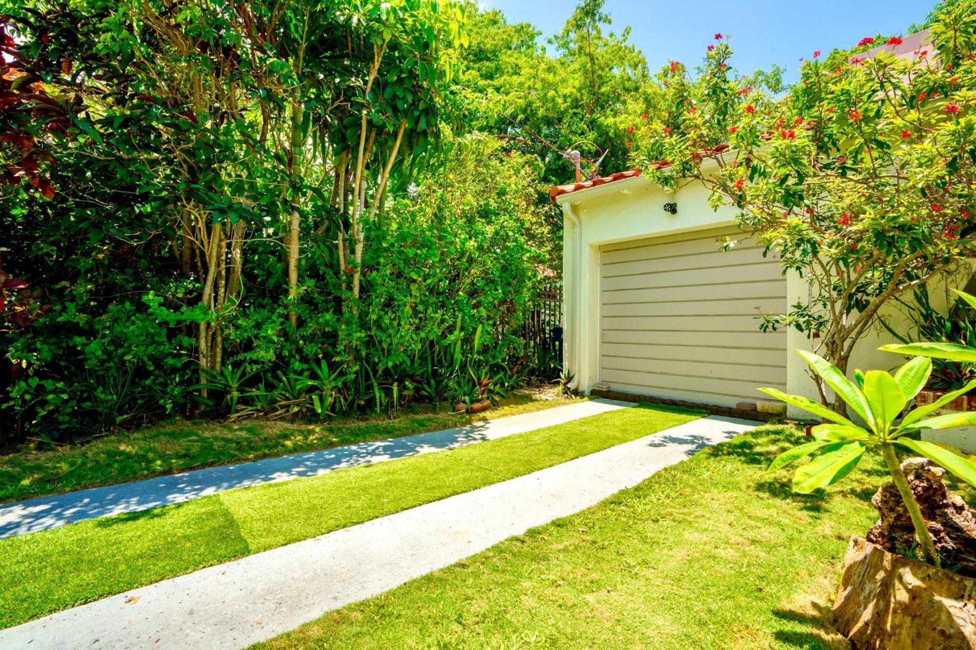 Entire Private Beautiful 2 Bedroom Plus Den House With Gated Front&Back Yard And Free Parking 10Min Drive To Miami Beach Exterior foto